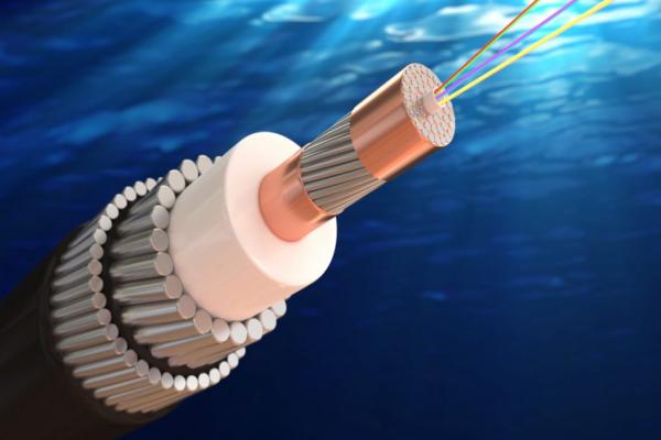 estructura de cable de fibra óptica submarino